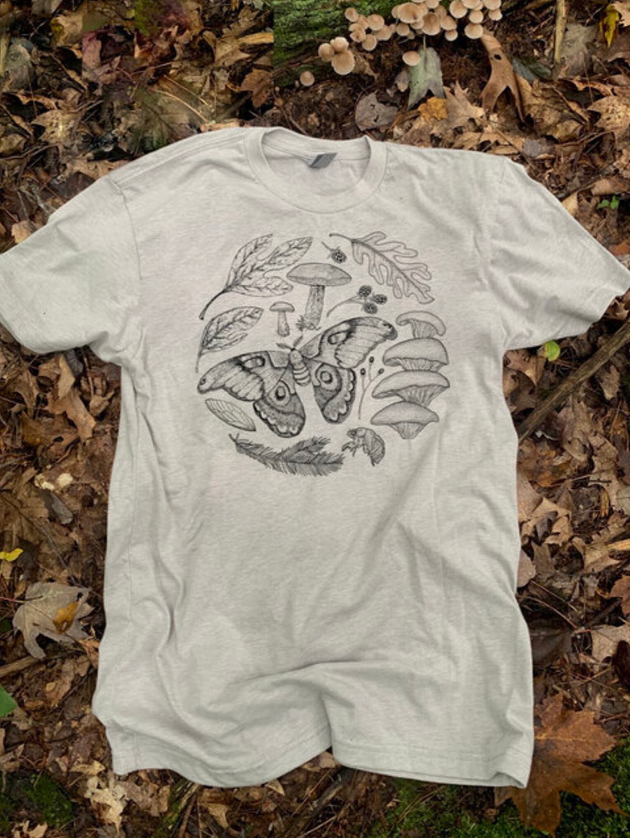 Summer Finds Tee: Gold / XL