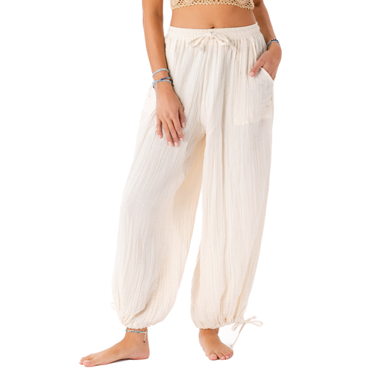 Cream Adventure Cargo Pants: M